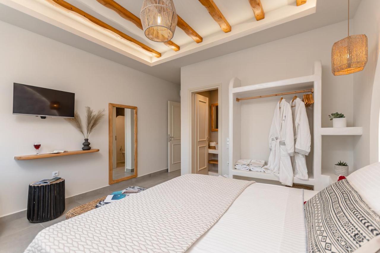 Porto Dema Luxury Suites Schoinoussa Exterior foto